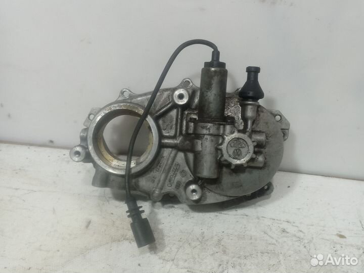 Крышка распредвала Audi A4 B6