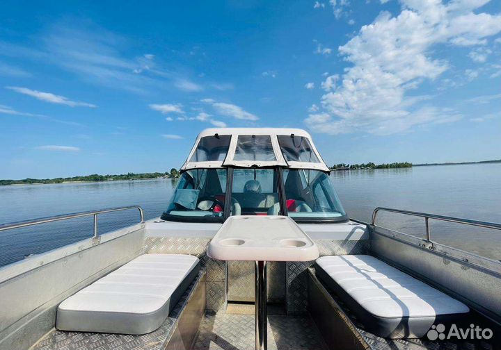 Аренда катера,прогулки по Волге на катере,рыбалка