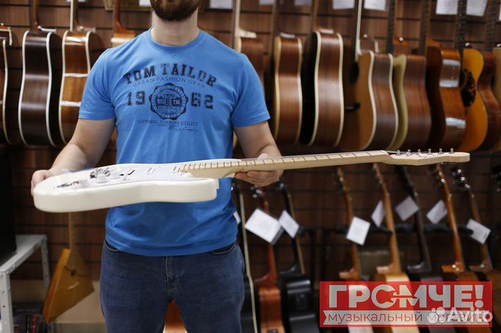 Электрогитара стратокастер Fabio st200 White