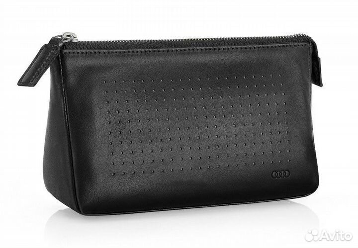 Кожанная косметичка Audi