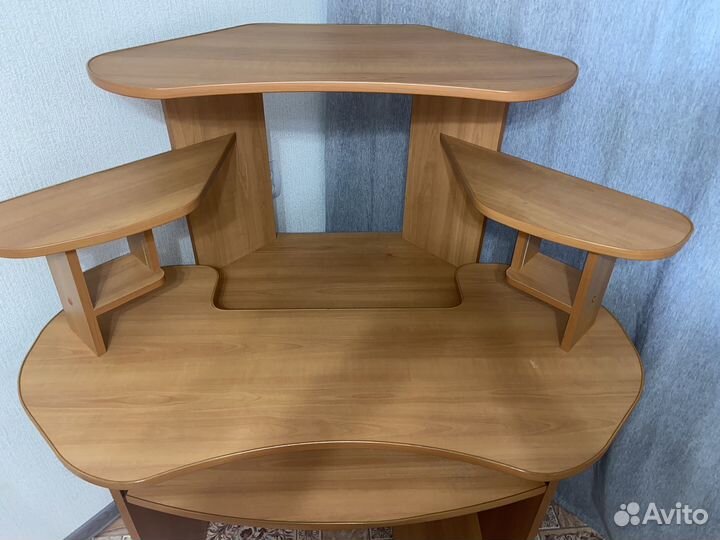 Компьютерный стол бу