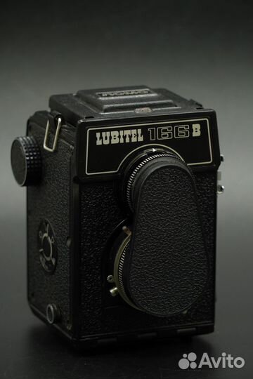 Плёночный фотоаппарат Lubitel 166B