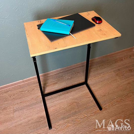 Столик приставной Резидент c регулировкой высоты