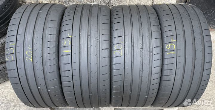 Michelin Pilot Sport 4 S Acoustic 235/35 R20