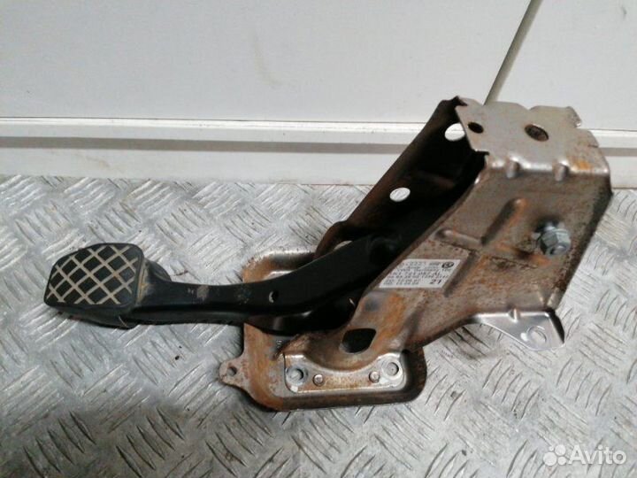 Педаль тормоза Skoda Octavia A5 1.4 BUD 2010