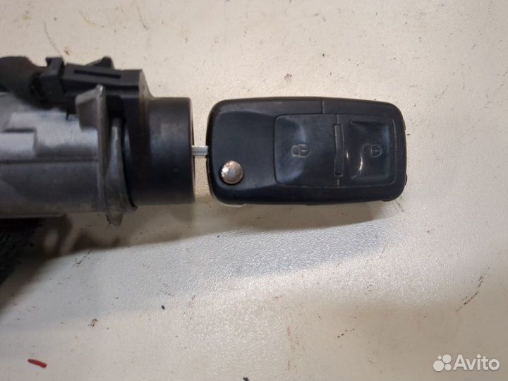 Замок зажигания Volkswagen Bora, 2002
