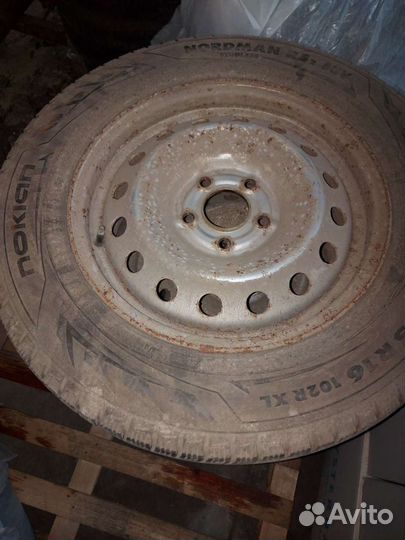 Nokian Tyres Nordman RS2 SUV 215/65 R16