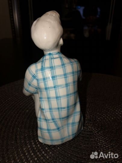 Фарфоровые статуэтки