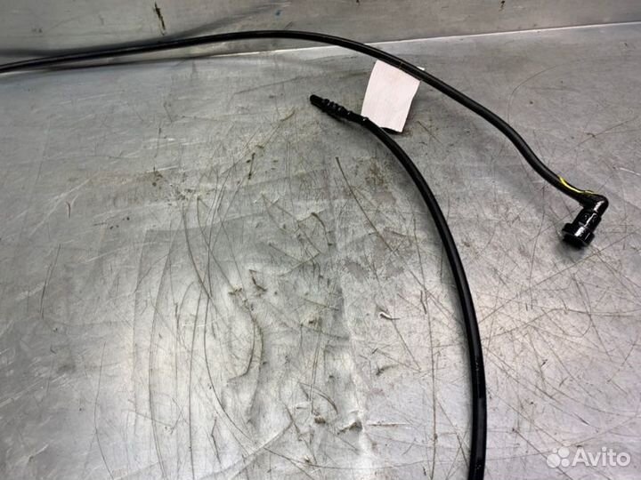 Трубка топливная Skoda Octavia (A5 1Z) 2004-2013