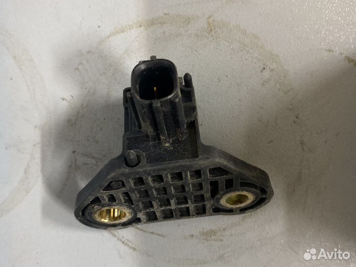 Датчик удара teana j32