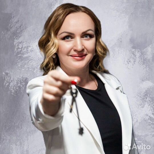 Агент по недвижимости риелтор брокер