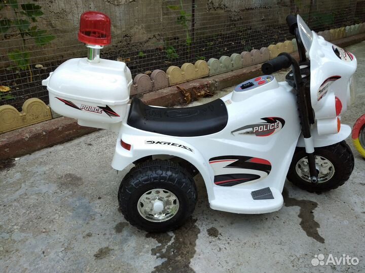 Продам велосипед детский и мотоцикл