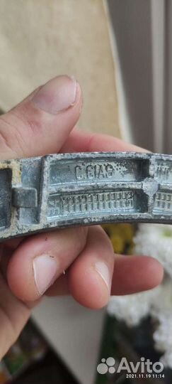 Петля дверцы стиральной машины