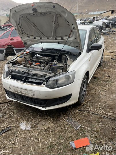 Правое крыло веста