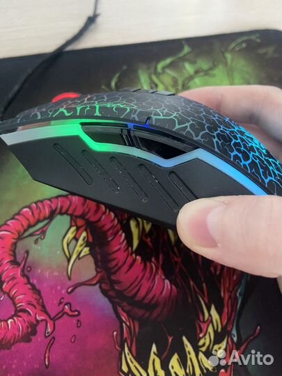 Игровая мышь Bloody A7 с игровым ковриком