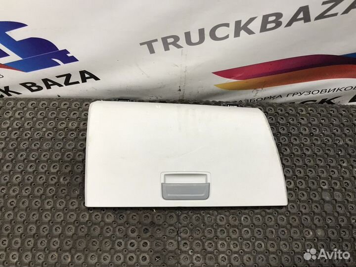 Крышка бардачка Renault T