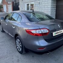 Renault Fluence 2.0 CVT, 2012, 150 000 км, с пробегом, цена 680 000 руб.