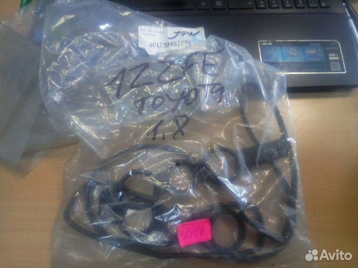 Прокладка клапанной крышки Toyota Avensis T25