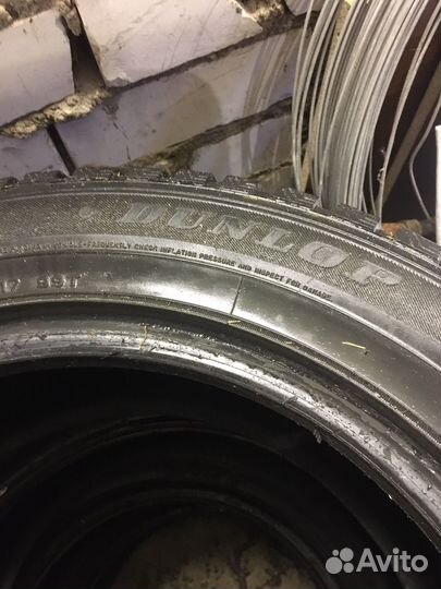 Dunlop Winter Maxx 235/55 R17 99T