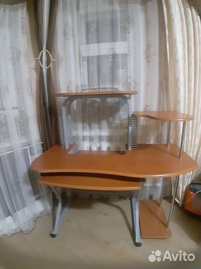 Компьютерный стол бу