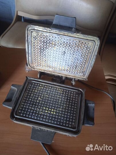 Вафельница, электрогриль