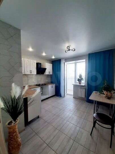 1-к. квартира, 40 м², 8/10 эт.