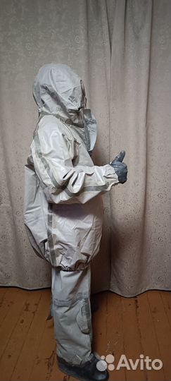 Лёгкий защитный костюм Л-1