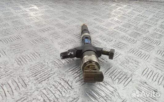 Форсунка дизельная toyota corolla verso 2 (GBR15AL
