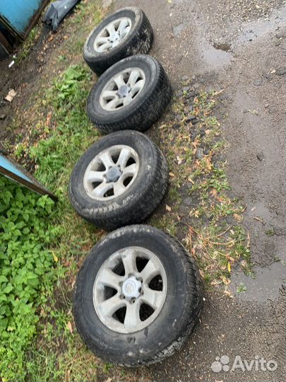 R17 Nokian Tyres Hakkapeliitta 7 275/65, PCD 6x139.7 DIA 106.1