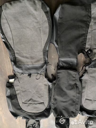 Автомобильные чехлы на nissan