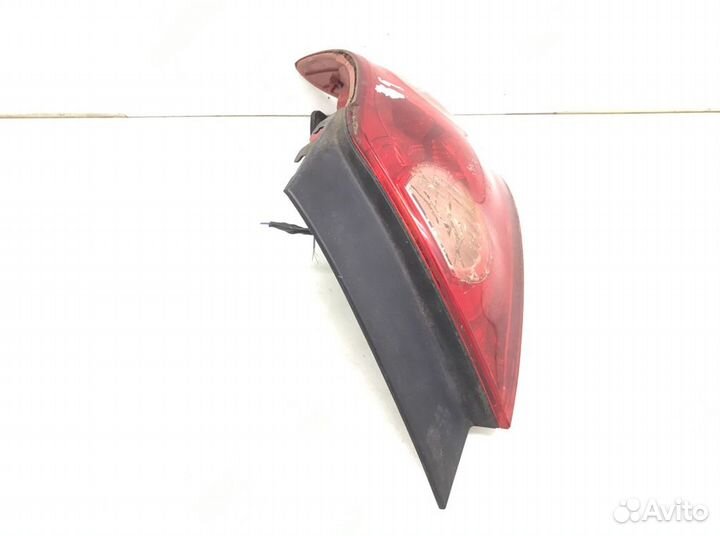Фонарь задний правый Toyota Mark X 2.5 I 2006
