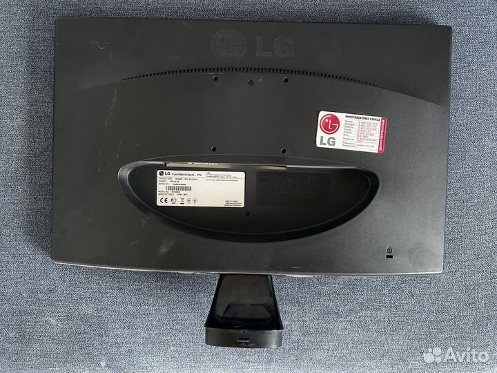Монитор lg