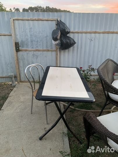 Столы стулья