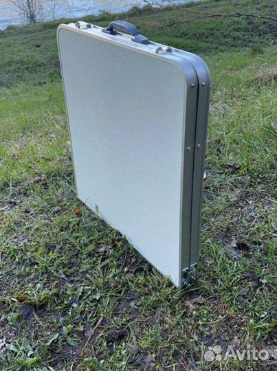 Складной стол и стулья для туризма