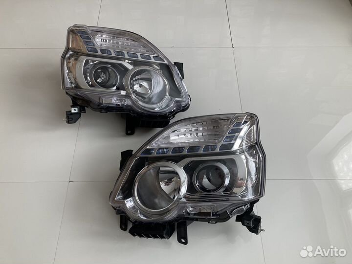 Фары (1шт) Nissan X-Trail T31 (2010-2014)