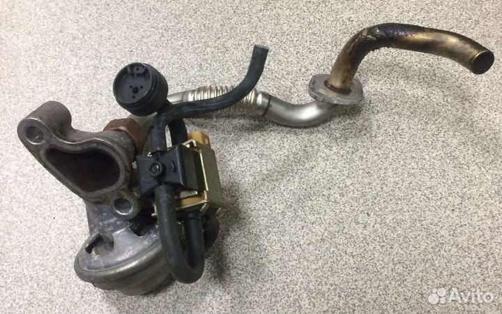 Клапан EGR Mercedes Benz A1121400060 W210 Е