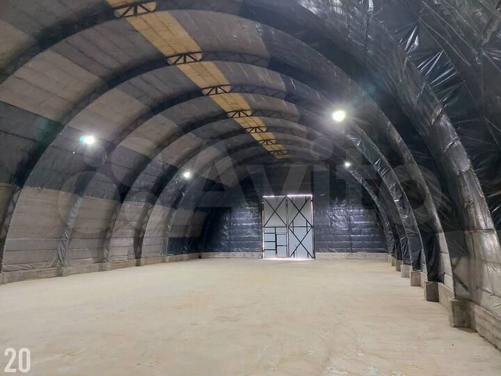 Универсальное 450 м2 с отоплением