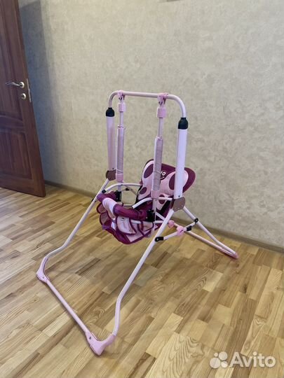 Детская качелька