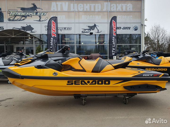 Гидроцикл BRP RXT 300 X RS с музыкой