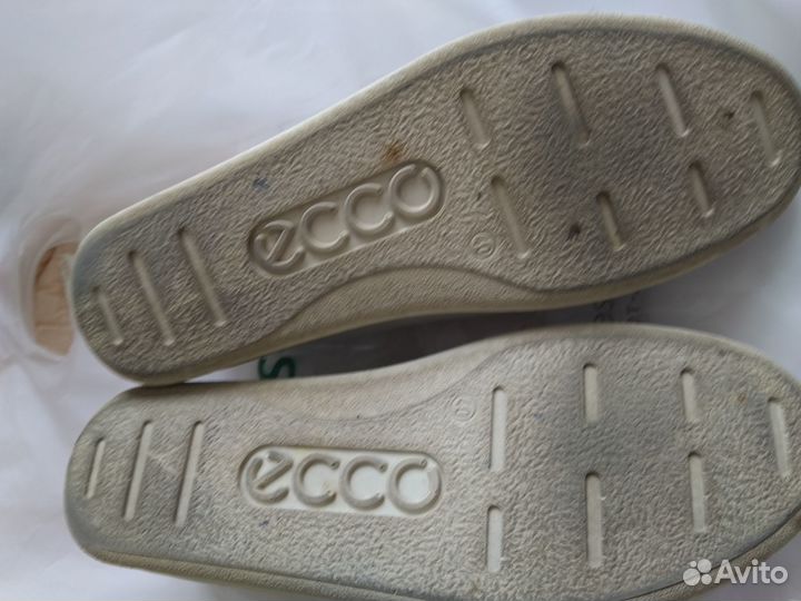 Кроссовки ecco 40