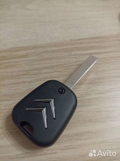 Ключ зажигания Ситроен C1,C2,C3 Пежо id46 7961