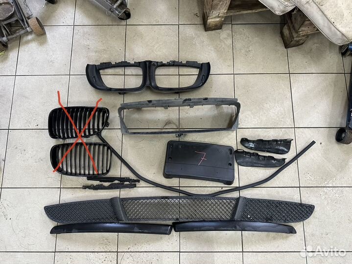 Молдинги передний бампер е87