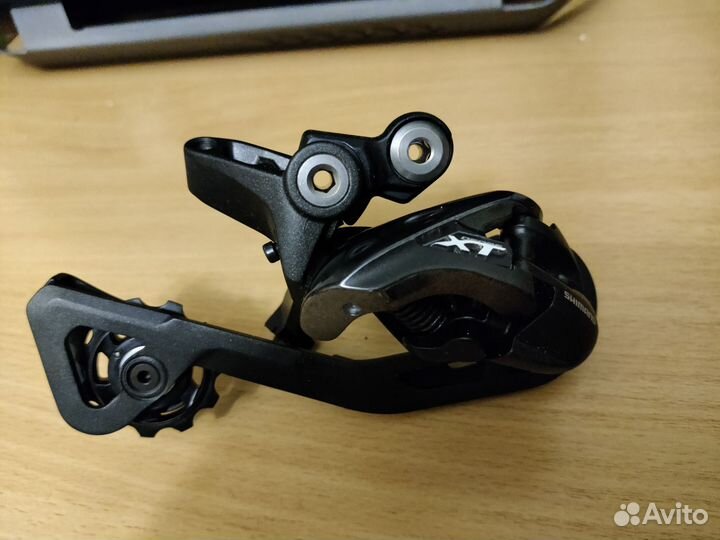 Задний переключатель Shimano XT t8000 10S