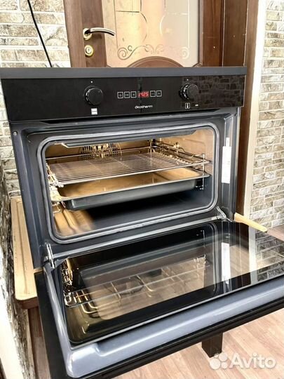 Компактный духовой шкаф Kuppersbusch Black Velvet