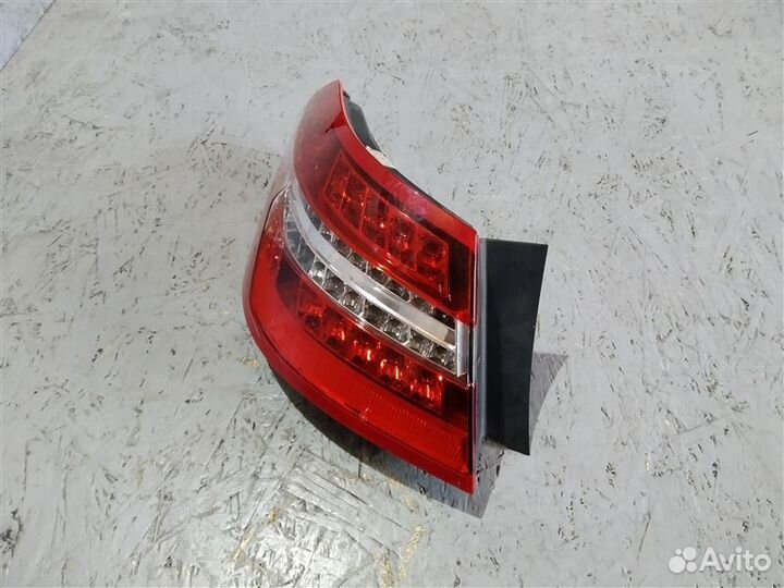 Фонарь задний левый Mercedes E-Class W212