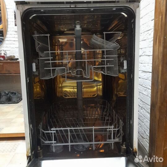 Посудомоечная машина Electrolux 45