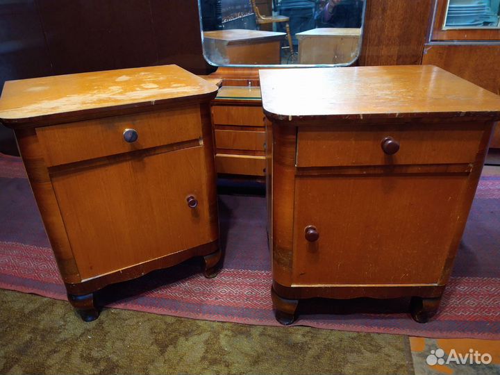 Тумба прикроватная от рижской фабрики