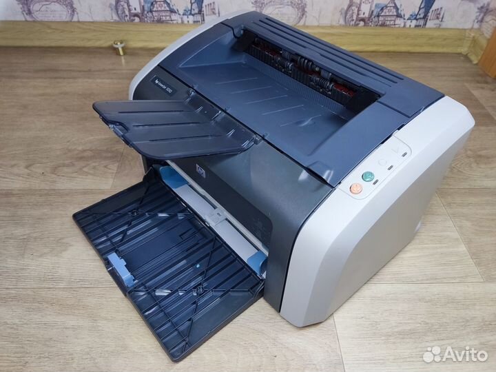Принтер лазерный Hp laserjet 1010 Гарантия отс