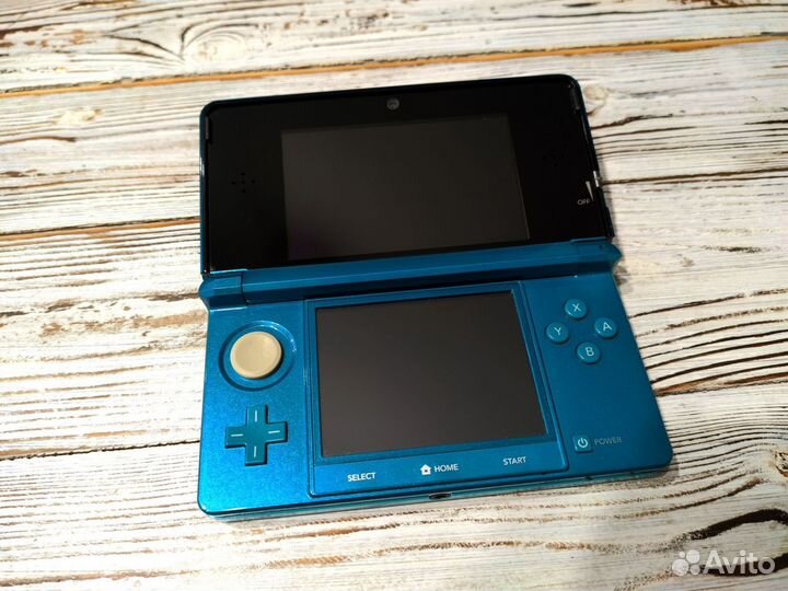 Nintendo 3ds 64gb aqua blue