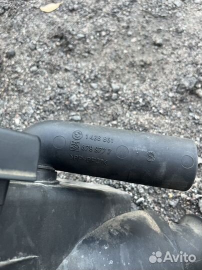 Корпус воздушного фильтра bmw 5 e39